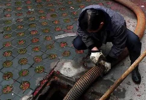 保定唐县高压清洗管道公司分享下为什么要高压清洗板换